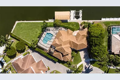 95 Anchor Ct, Marco Island, FL 34145 - Photo 1