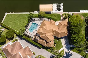 95 Anchor Ct, Marco Island, FL 34145 - Photo 1