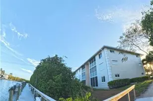 3051 Sandpiper Bay Cir, Naples, FL 34112 - Photo 19