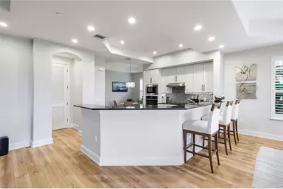 588 Avellino Isles Cir #20101, Naples, FL 34119 - Photo 11