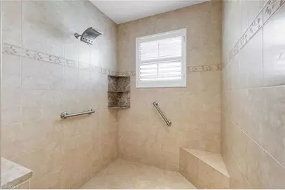 588 Avellino Isles Cir #20101, Naples, FL 34119 - Photo 19