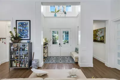 6460 Pembroke Way, Naples, FL 34113 - Photo 5