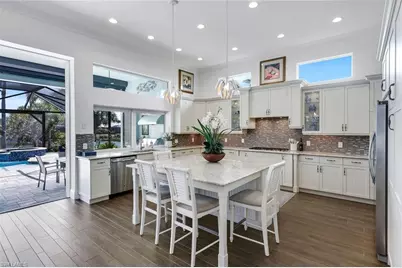 6460 Pembroke Way, Naples, FL 34113 - Photo 15