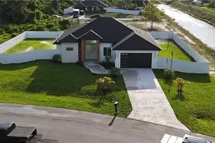 1502 Sara Ave S, Lehigh Acres, FL 33976 - Photo 17
