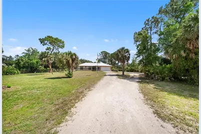 2795 12th Ave SE, Naples, FL 34117 - Photo 3