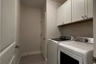 2646 Seychelles Cir, Naples, FL 34112 - Photo 15