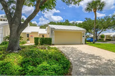 15573 Lockmaben Ave, Fort Myers, FL 33912 - Photo 9