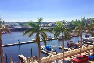 451 Bayfront Pl, Naples, FL 34102 - Photo 5