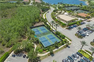 9366 Pocida Ct, Naples, FL 34119 - Photo 37
