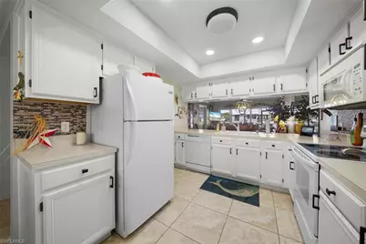 4622 SW 12th Pl #124, Cape Coral, FL 33914 - Photo 19