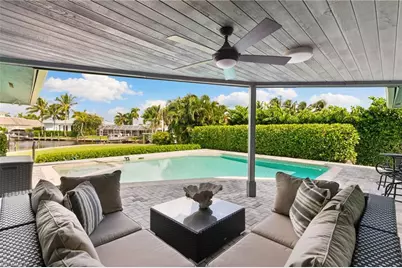 2140 Shad Ct, Naples, FL 34102 - Photo 23