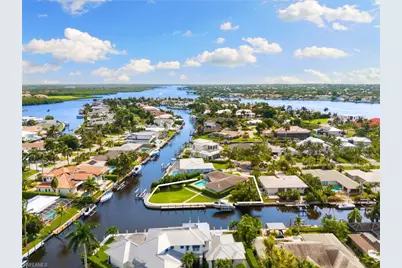 2140 Shad Ct, Naples, FL 34102 - Photo 13