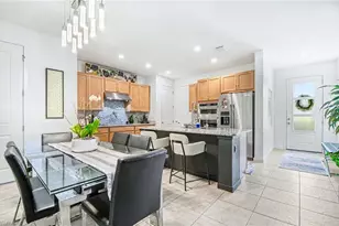 13045 Pembroke Dr, Naples, FL 34105 - Photo 11