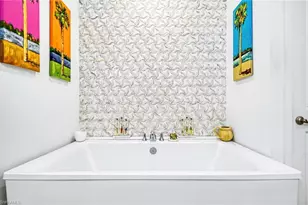 13045 Pembroke Dr, Naples, FL 34105 - Photo 19