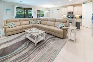 16366 Barclay Ct, Naples, FL 34110 - Photo 5