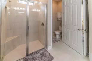 16366 Barclay Ct, Naples, FL 34110 - Photo 17
