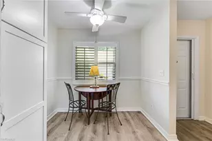 225 Robin Hood Cir, Naples, FL 34104 - Photo 9