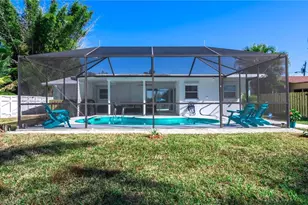 28 Constitution Dr, Naples, FL 34112 - Photo 9
