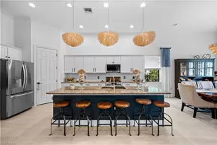 16213 Camden Lakes Cir, Naples, FL 34110 - Photo 5