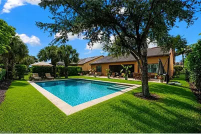 16213 Camden Lakes Cir, Naples, FL 34110 - Photo 39