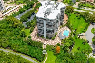 6075 Pelican Bay Blvd, Naples, FL 34108 - Photo 45