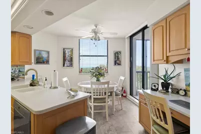 6075 Pelican Bay Blvd #506, Naples, FL 34108 - Photo 9
