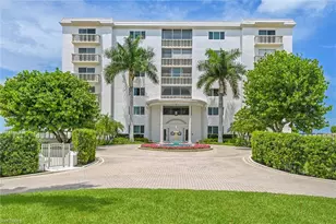 1275 Gulf Shore Blvd N, Naples, FL 34102 - Photo 39