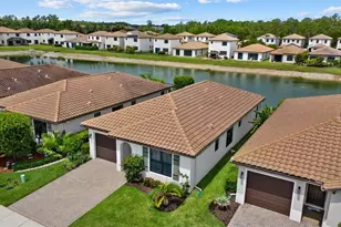 8968 Madrid Cir, Naples, FL 34104 - Photo 39