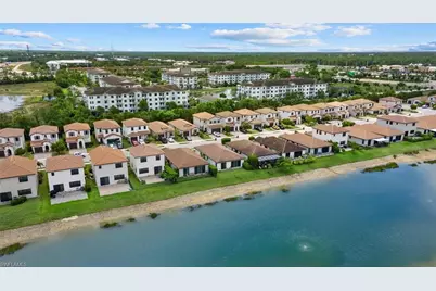 8968 Madrid Cir, Naples, FL 34104 - Photo 33