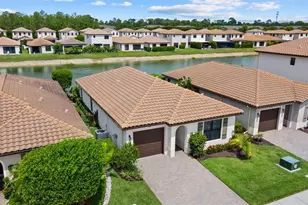 8968 Madrid Cir, Naples, FL 34104 - Photo 5