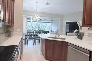 6345 Lexington Ct, Naples, FL 34110 - Photo 7