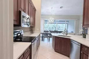 6345 Lexington Ct, Naples, FL 34110 - Photo 9