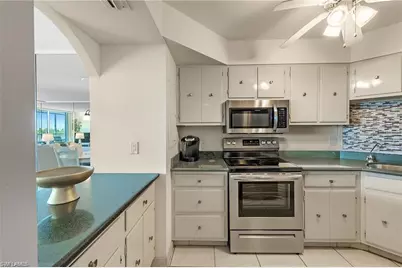 5 Bluebill Ave #403, Naples, FL 34108 - Photo 7