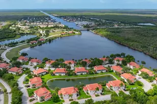 25064 Peacock Ln, Naples, FL 34114 - Photo 3