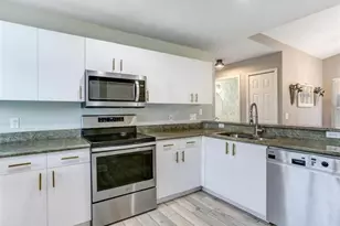17130 Caloosa Trace Cir, Fort Myers, FL 33967 - Photo 5