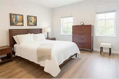 6112 Towncenter Cir, Naples, FL 34119 - Photo 5