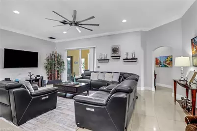 109 NW 38th Pl, Cape Coral, FL 33993 - Photo 15