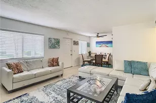 4625 Bayshore Dr, Naples, FL 34112 - Photo 5