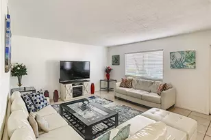 4625 Bayshore Dr, Naples, FL 34112 - Photo 3