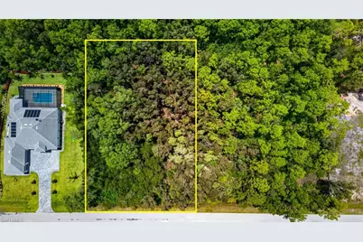 24376 Melaine Ln, Bonita Springs, FL 34135 - Photo 3