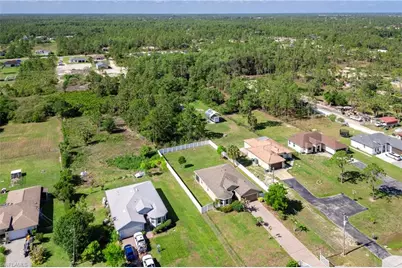 3582 45th Ave NE, Naples, FL 34120 - Photo 7
