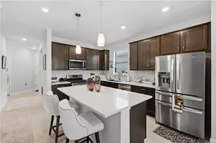 24882 Marina Del Ray Dr, Bonita Springs, FL 34135 - Photo 11