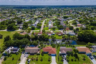 2100 55th St SW, Naples, FL 34116 - Photo 33