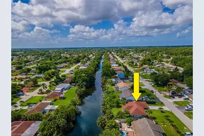 2100 55th St SW, Naples, FL 34116 - Photo 9