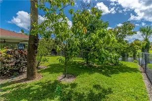 2100 55th St SW, Naples, FL 34116 - Photo 19
