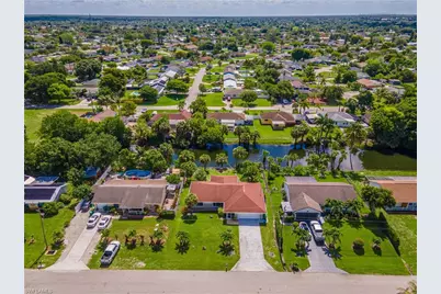 2100 55th St SW, Naples, FL 34116 - Photo 5