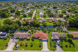 2100 55th St SW, Naples, FL 34116 - Photo 5