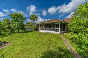 2100 55th St SW, Naples, FL 34116 - Photo 43