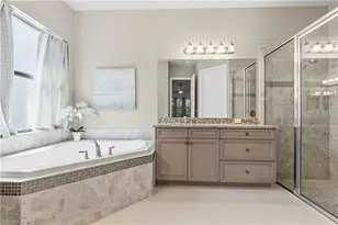2870 Cinnamon Bay Cir NW, Naples, FL 34119 - Photo 17