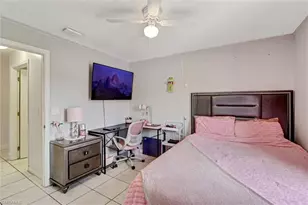 18330 Beauty Berry Ct, Lehigh Acres, FL 33972 - Photo 11